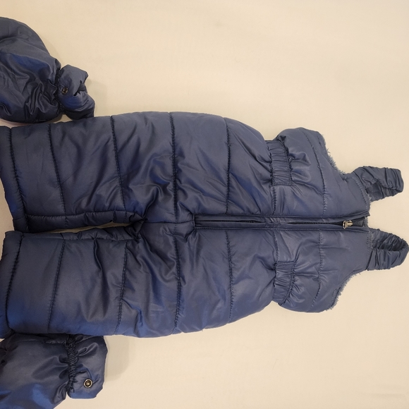 The infant snowsuit  - Picture 14 of 15